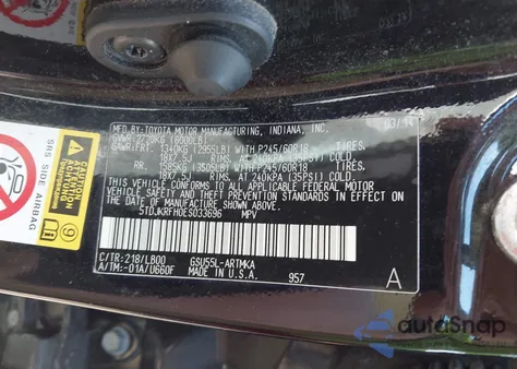 2014 Toyota Highlander Xle V6 z USA, uszkodzony, nr VIN 5TDJKRFH0ES033696